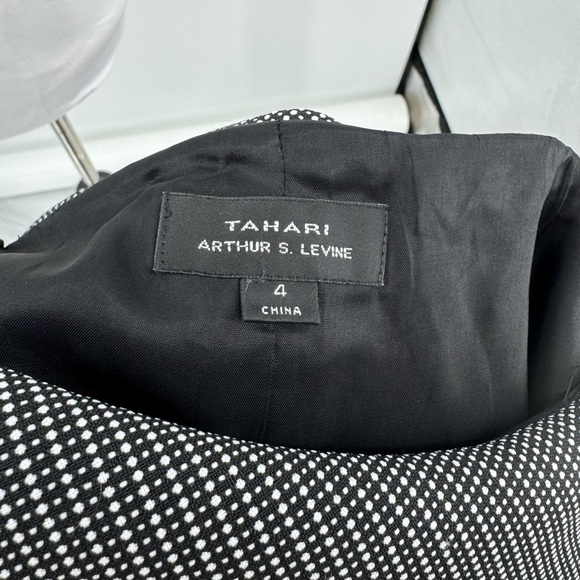 Tahari black sheath dress Womens size 4 - Picture 8 of 8